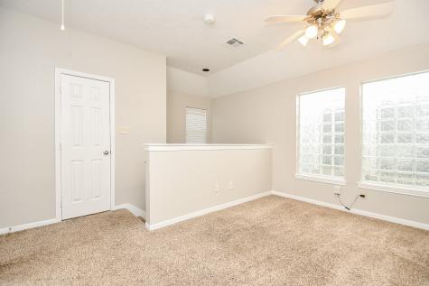 1833 Keene Street Houston TX 77009