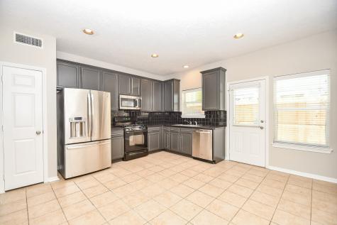 1833 Keene Street Houston TX 77009