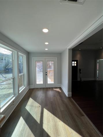 2626 Columbia Street Houston TX 77008