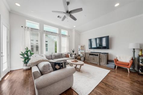 508 W Donovan Street D Houston TX 77091