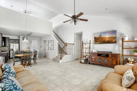 13519 Smith Lake Lane Houston TX 77044