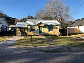 504 W Dumble Street Alvin TX 77511