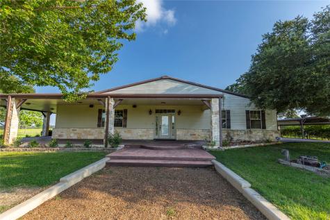2565 Highway 159 W Bellville TX 77418