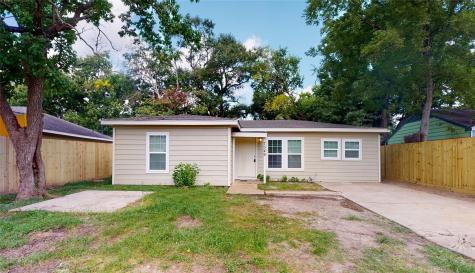 7346 Iwo Jima Road Houston TX 77033