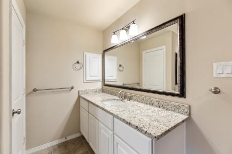 215 W 26th Street Houston TX 77008