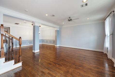 215 W 26th Street Houston TX 77008