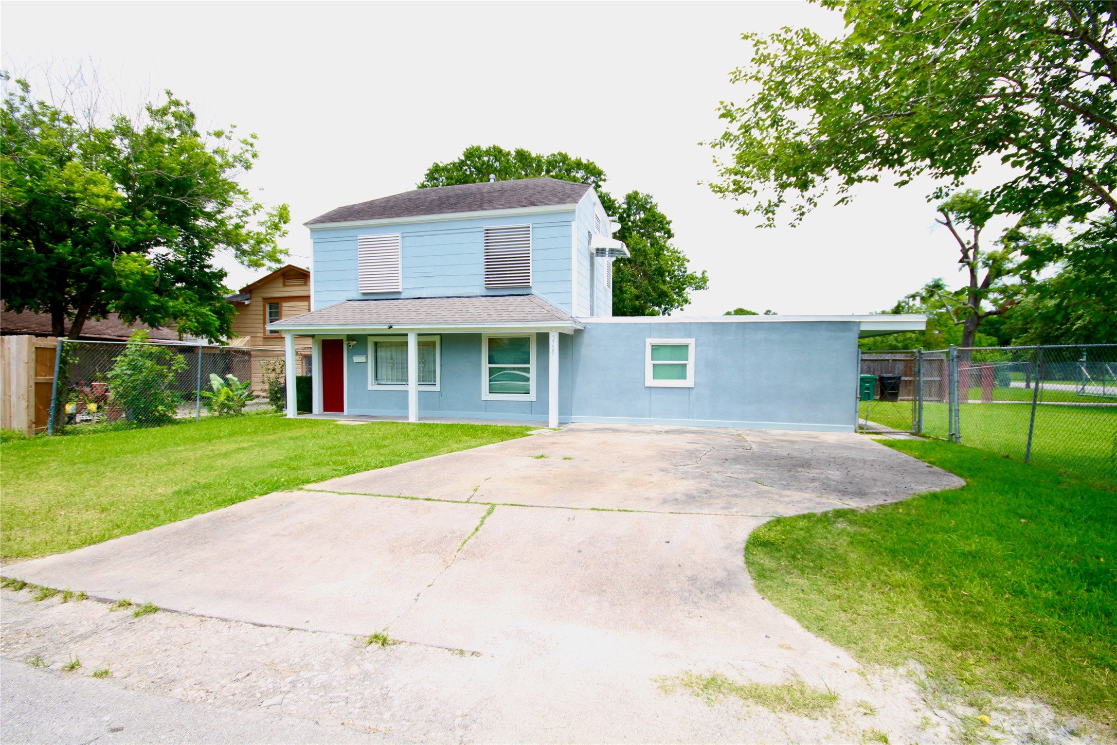 5709 Craig Street Houston TX 77023