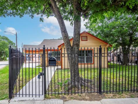1001 Elliston Street Houston TX 77023