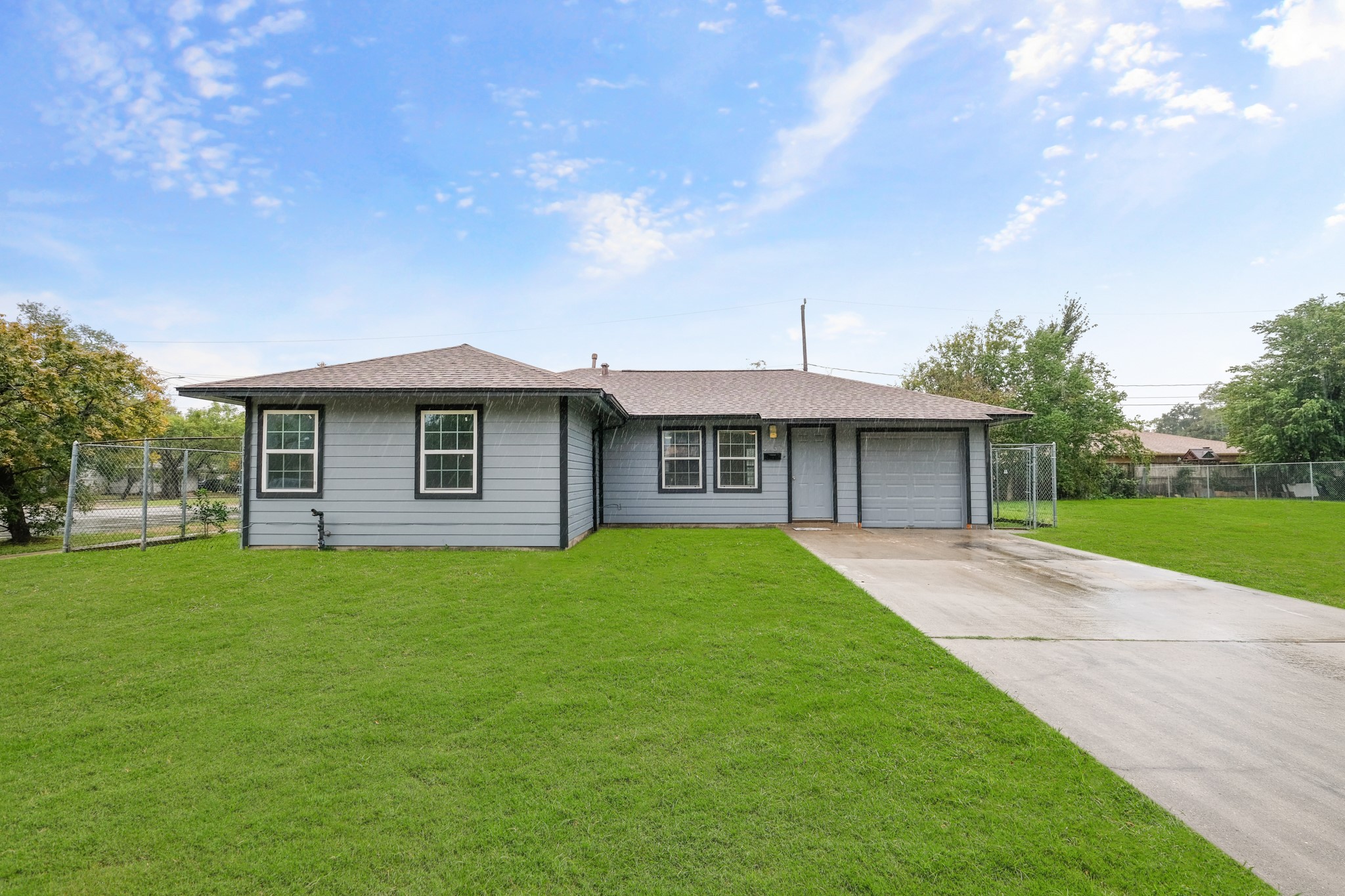5150 Perry Street Houston TX 77021