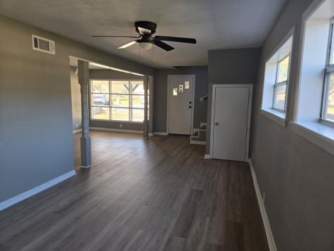 403 5th Avenue N Texas City TX 77590