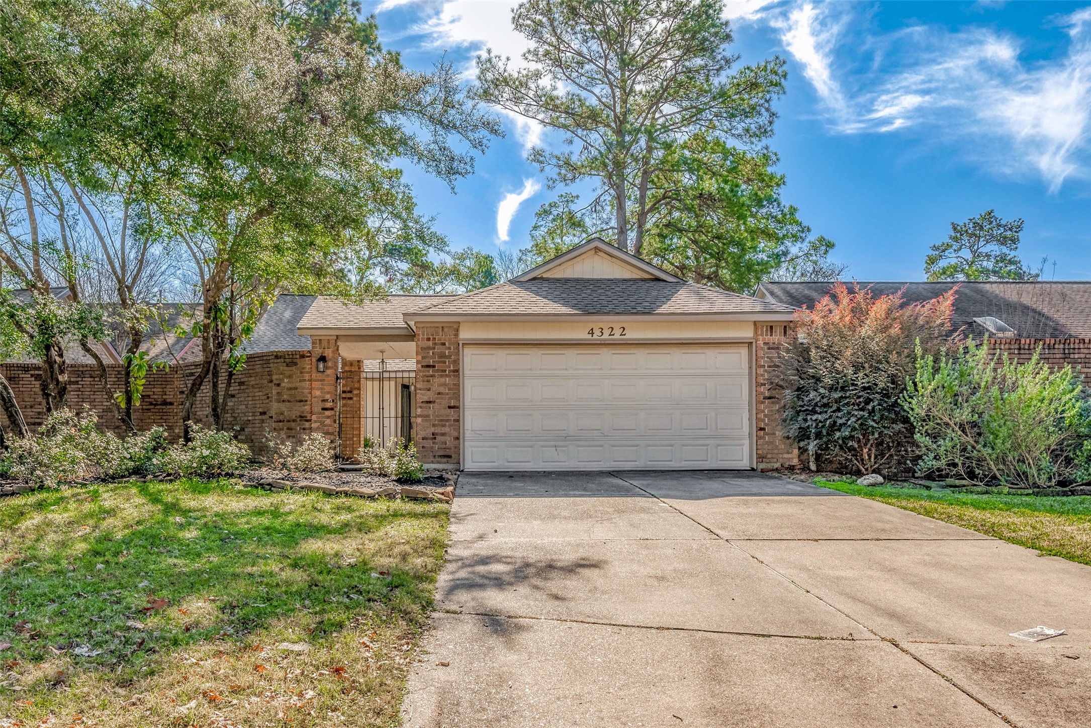 4322 Pinewood Park Drive Kingwood TX 77345