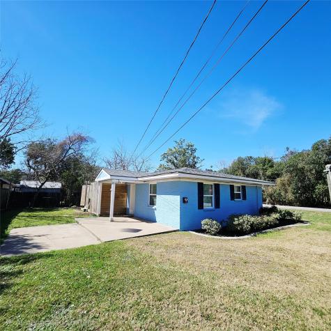 305 Miles Road Bacliff TX 77518