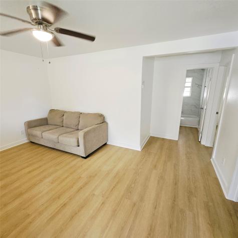 305 Miles Road Bacliff TX 77518