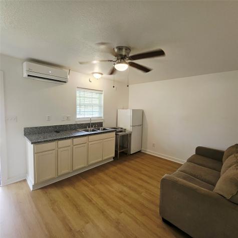 305 Miles Road Bacliff TX 77518