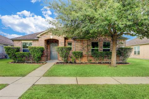 1984 Leisure Lane League City TX 77573
