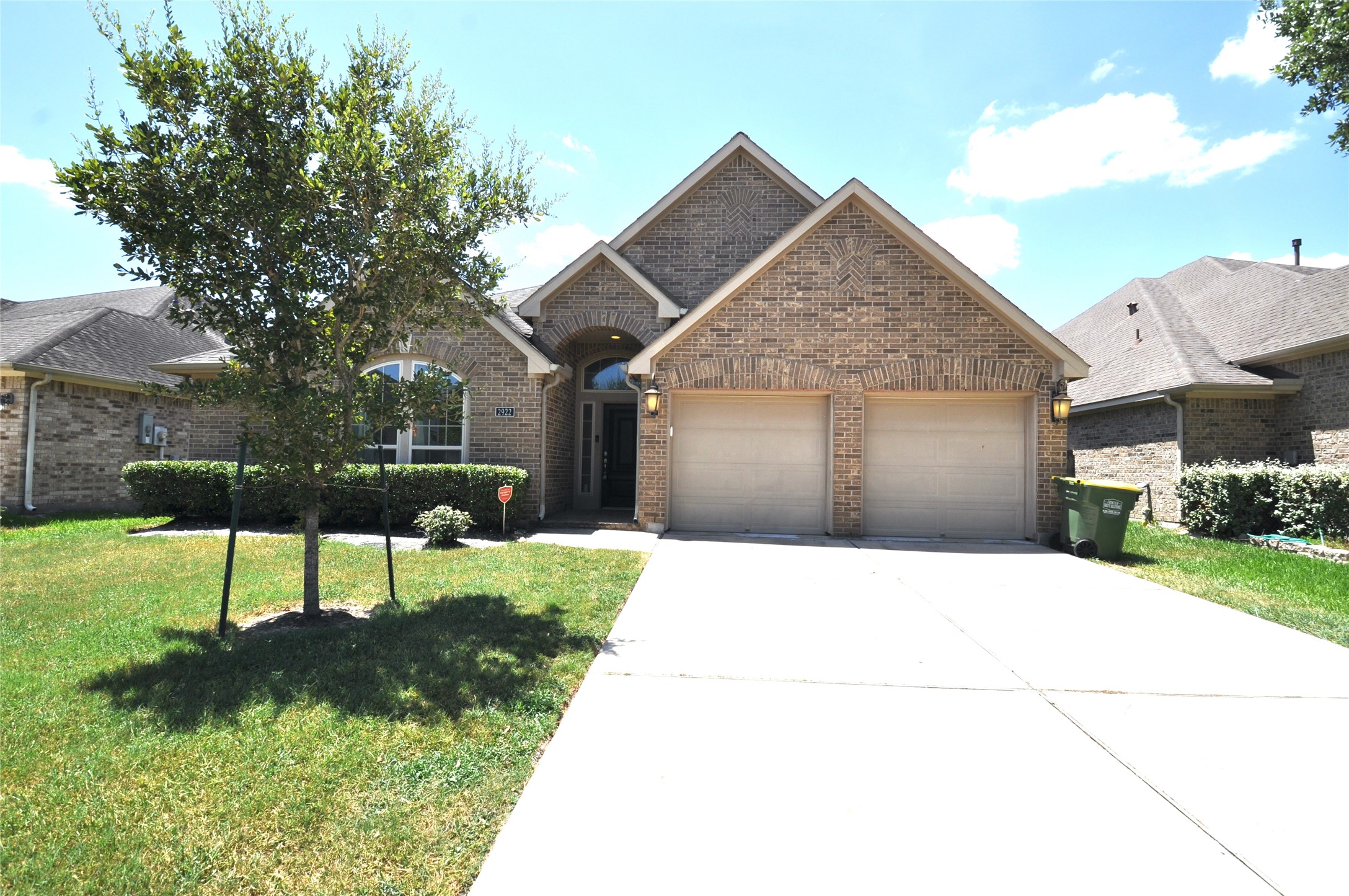 2922 Perdido Bay Lane Pearland TX 77584