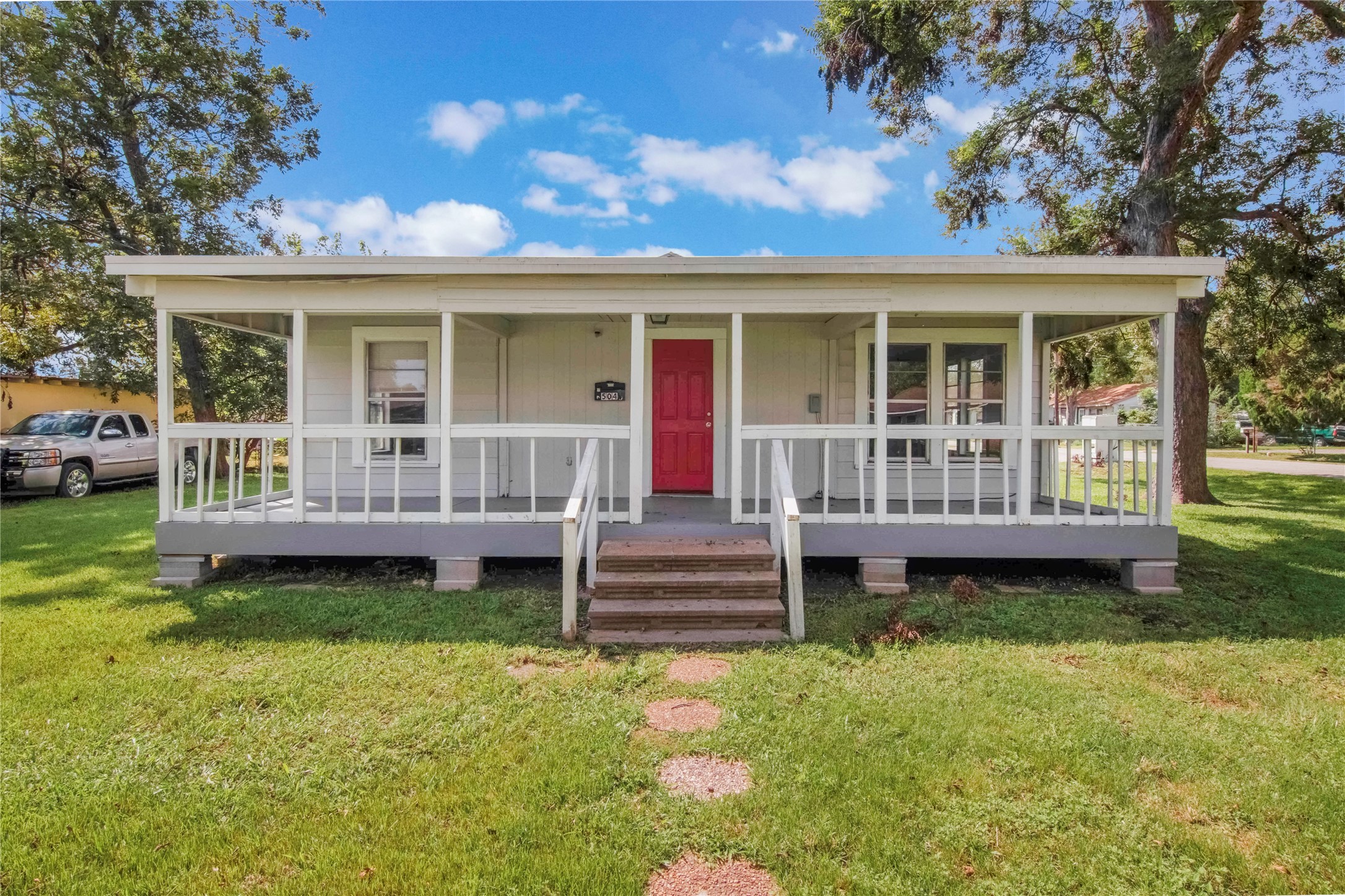 504 Billington Street Clute TX 77531