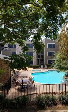 10250 Lands End Drive 605 Houston TX 77099