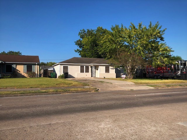3349 Airport Boulevard Houston TX 77051