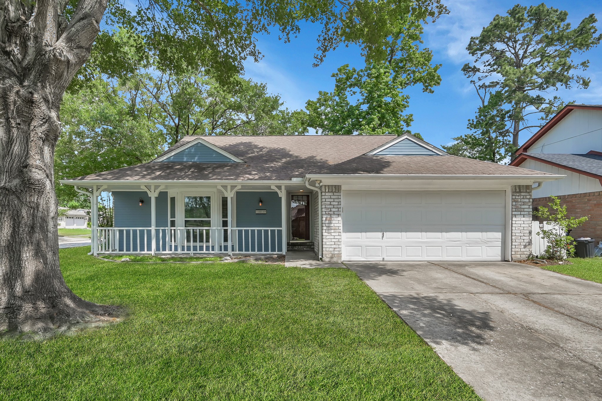 2303 Whitelake Drive Spring TX 77373