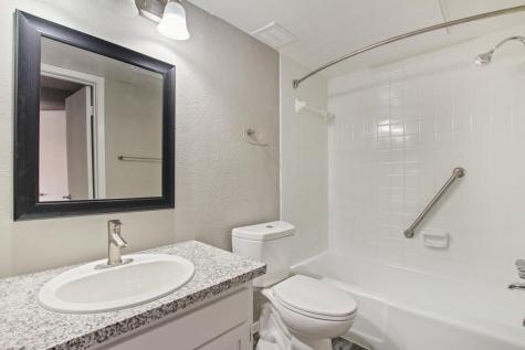 1212 Hampshire Lane 221-1 Richardson TX 75080