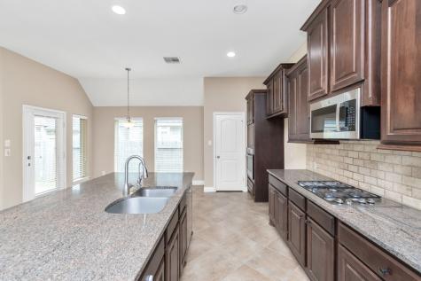 2726 Rosepoint Court Fresno TX 77545