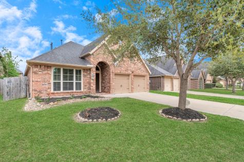 2726 Rosepoint Court Fresno TX 77545