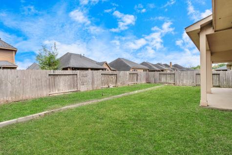 2726 Rosepoint Court Fresno TX 77545