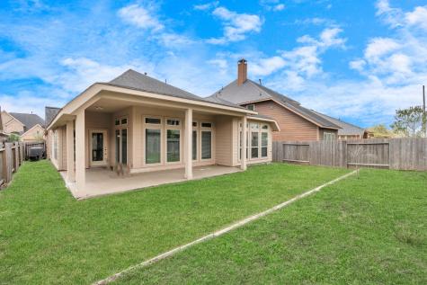 2726 Rosepoint Court Fresno TX 77545