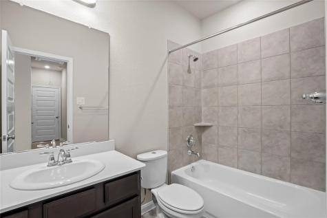 7022 Silverleaf Oak Street Conroe TX 77304