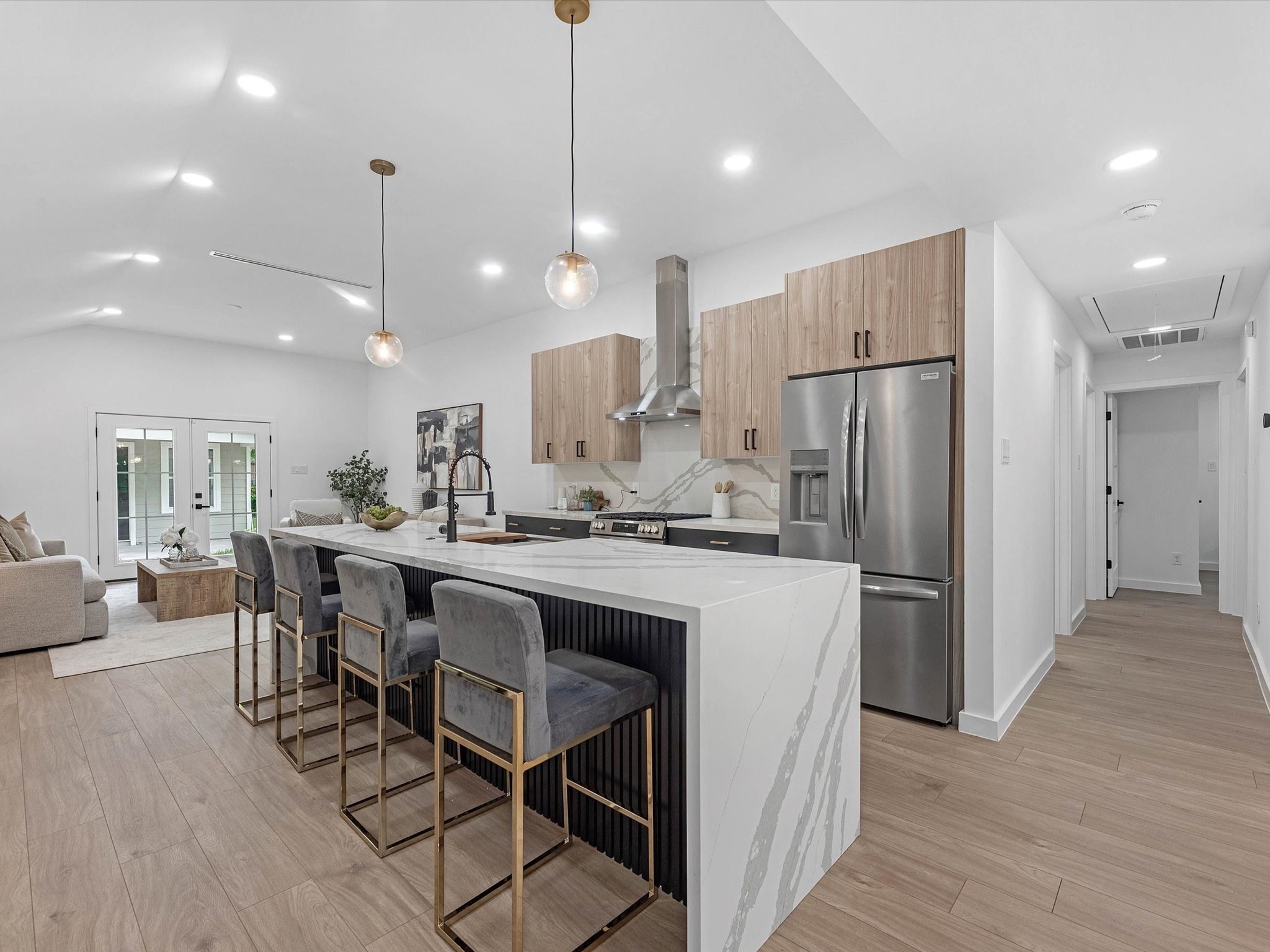 1826 Woodcrest Drive Houston TX 77018