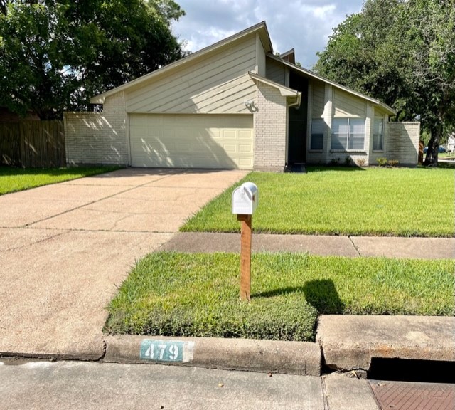 479 Lost Rock Drive Webster TX 77598