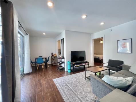 412 Pacific Street 12e Houston TX 77006