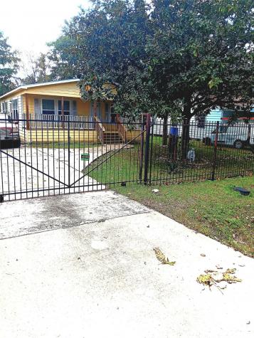 3306 Creston Drive Houston TX 77026