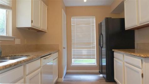 124 Wood Hollow Drive League City TX 77573
