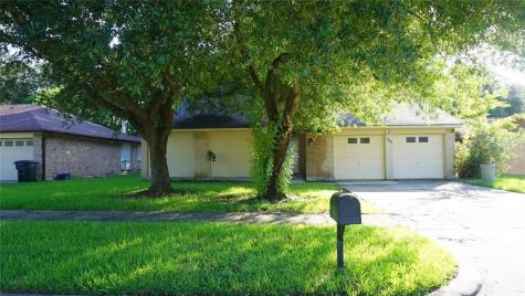 124 Wood Hollow Drive League City TX 77573