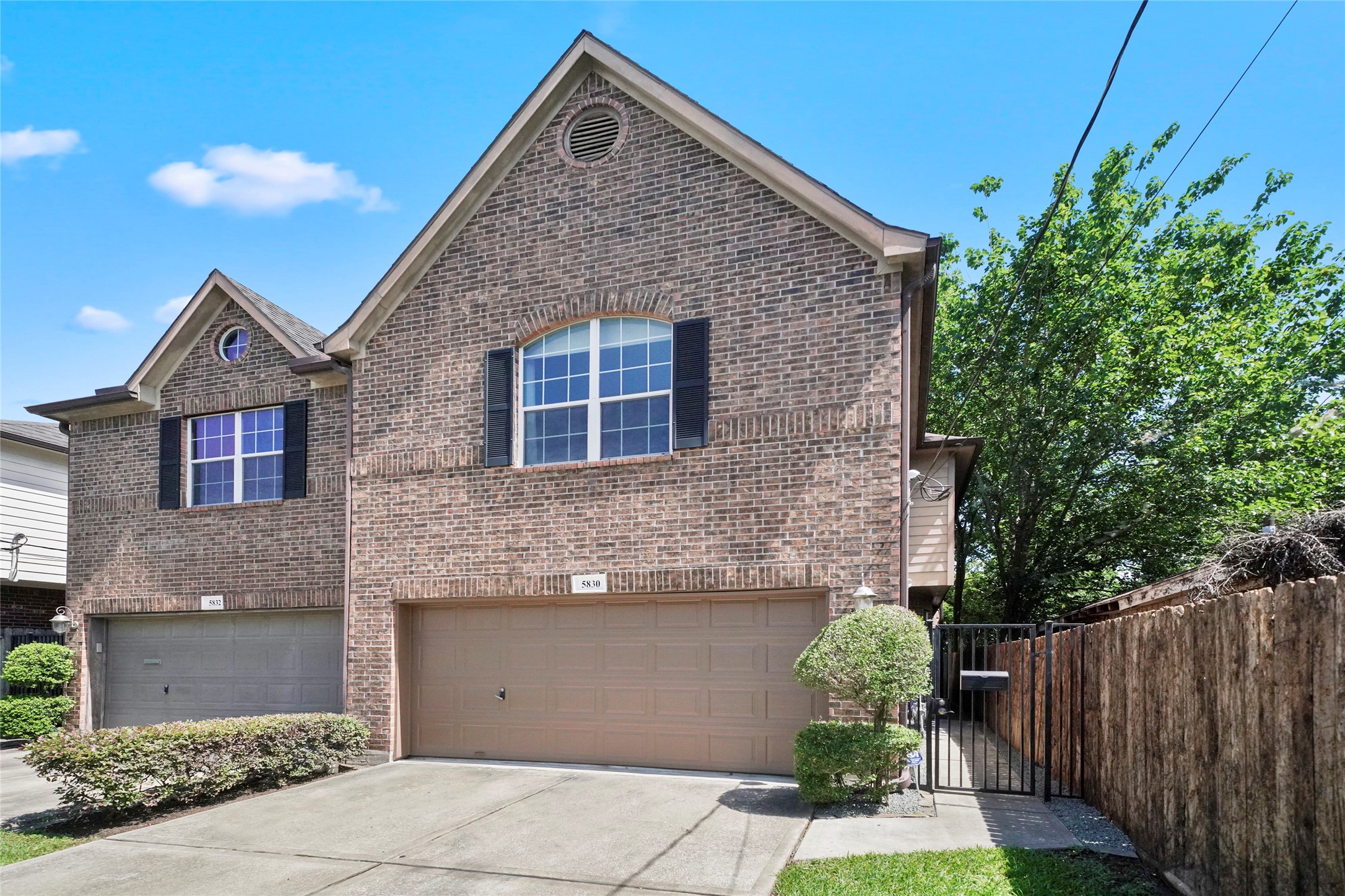 5830 Petty Street Houston TX 77007