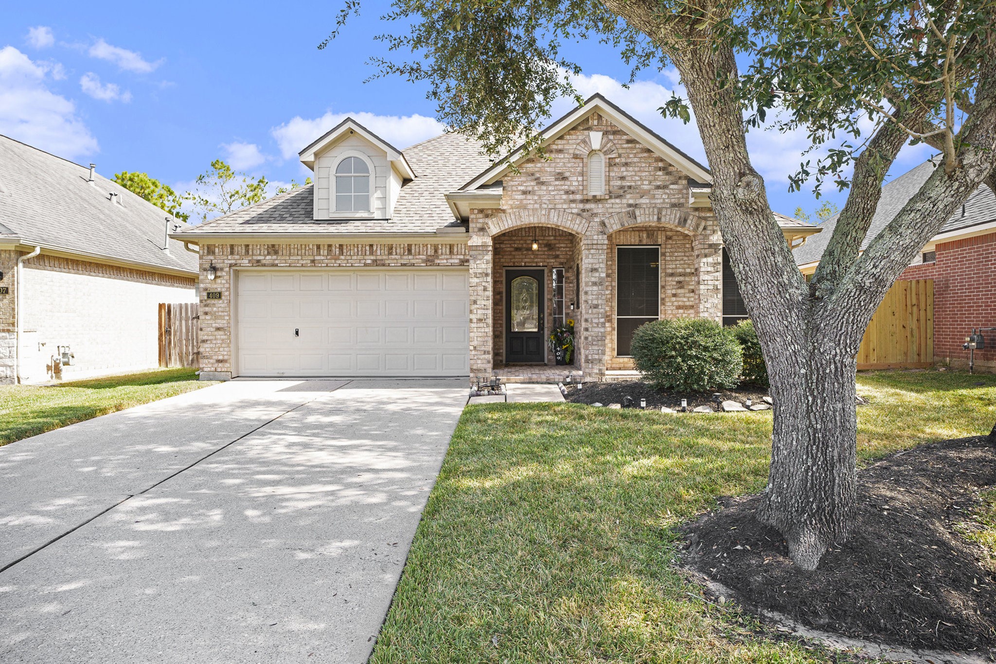 409 Livingstone Lane League City TX 77573