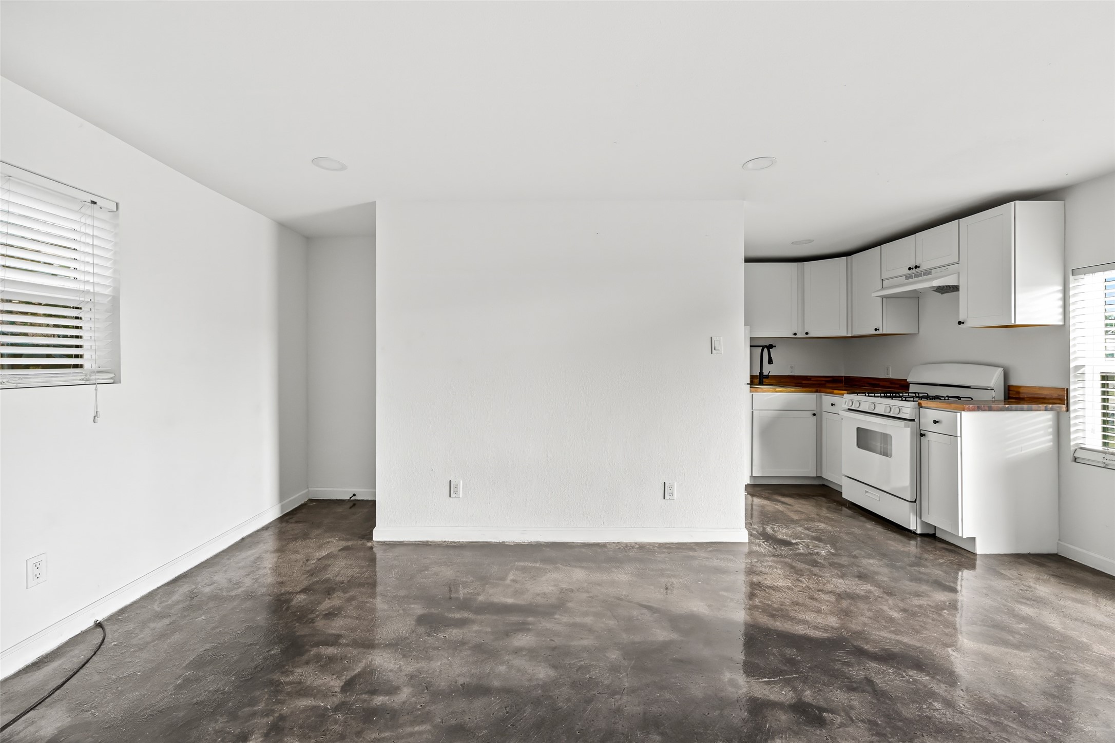 7303 Market Street Houston TX 77020