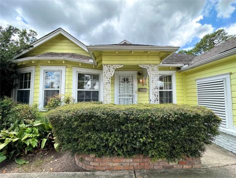 709 W 34th Street Houston TX 77018
