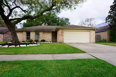 10519 Sagetrail Drive Houston TX 77089