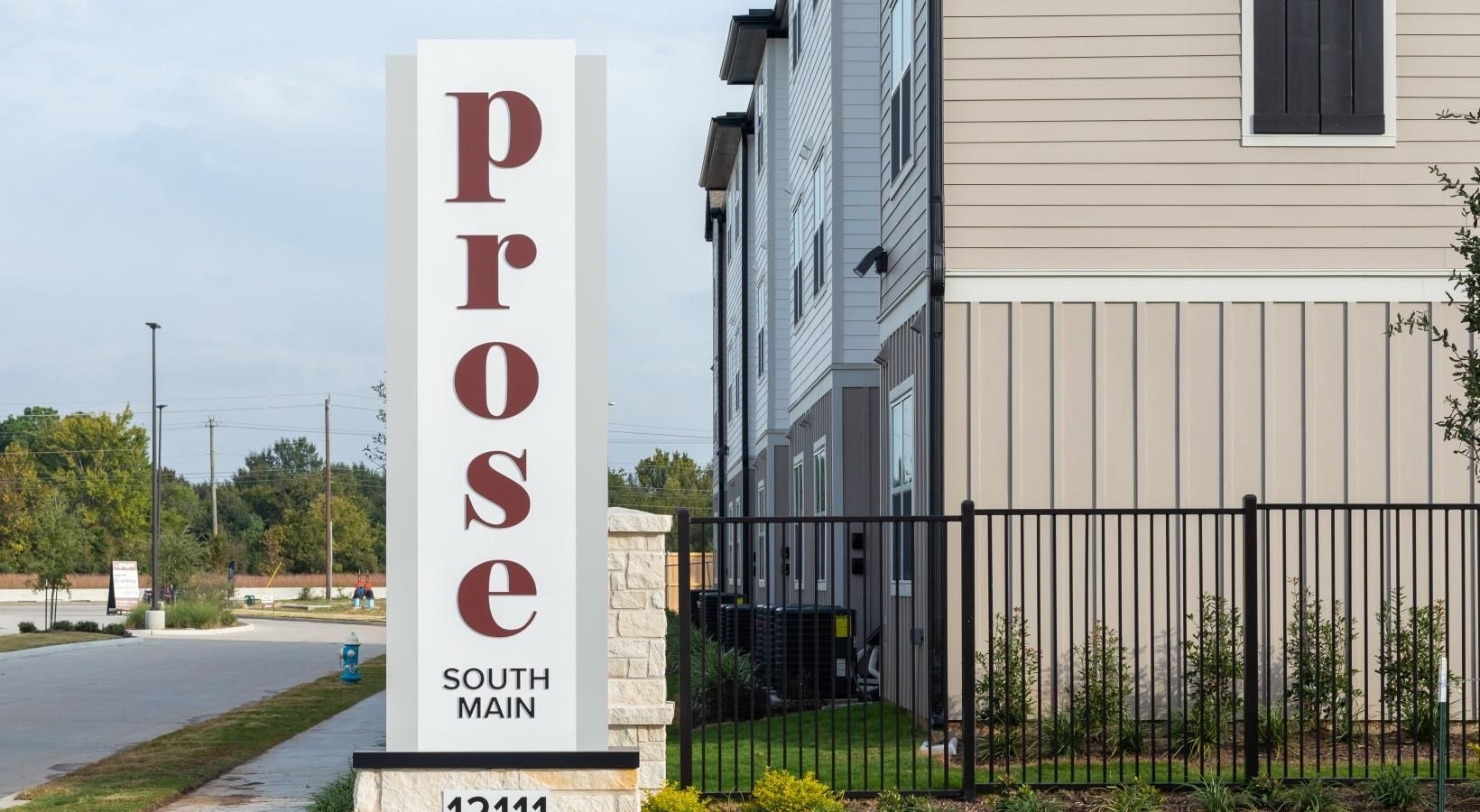 12111 Main Street 1206 Houston TX 77035