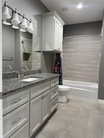 17980 Fm 2090 Road Conroe TX 77306