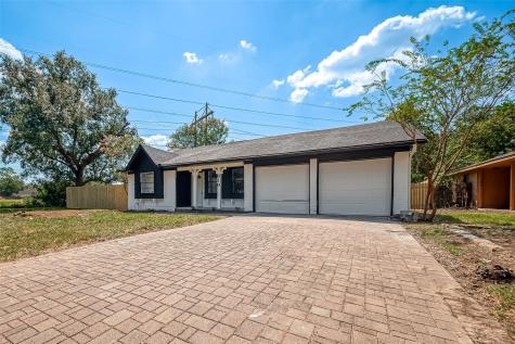 810 Kirkwood Drive Stafford TX 77477