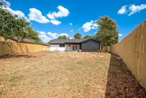 810 Kirkwood Drive Stafford TX 77477