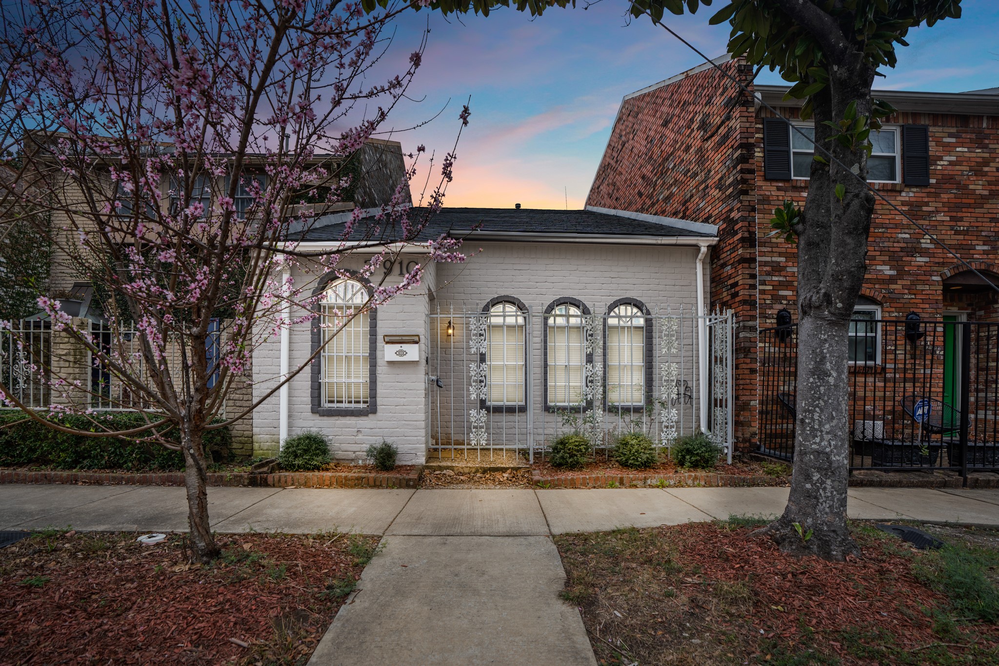 3910 Roseland Street Houston TX 77006