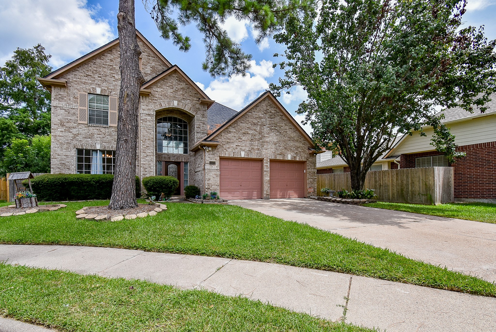 15622 Valley Creek Drive Houston TX 77095