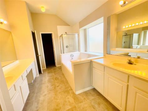 3522 Bay Ledge Friendswood TX 77546