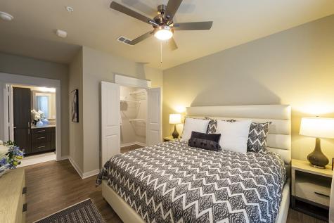 30020 Creekside Terrace Drive 4112 Spring TX 77386