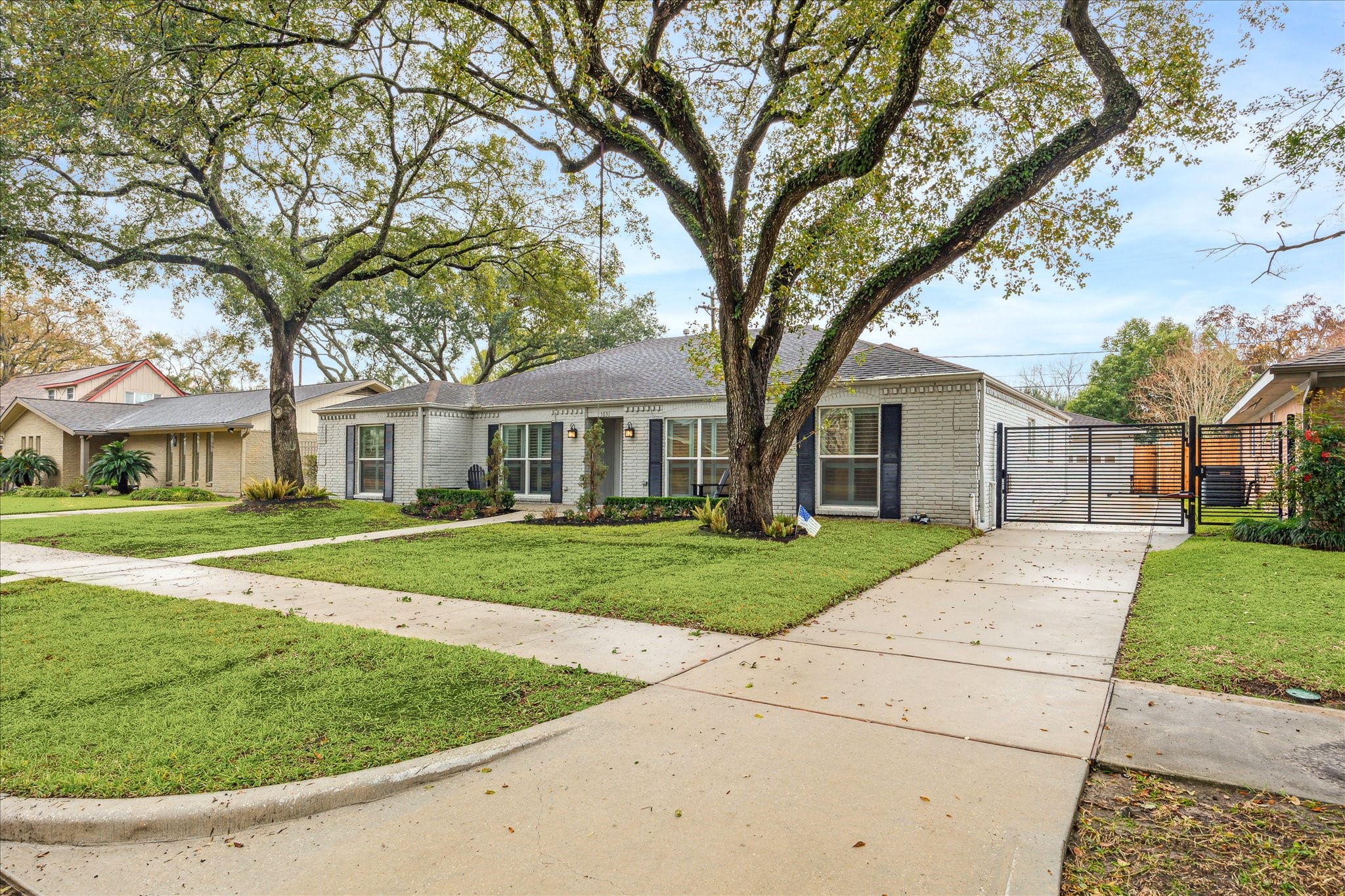 5831 Yarwell Drive Houston TX 77096